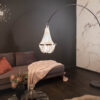 Kovová stojací lampa stříbrná – Vardia II